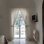 La Positanella - Bright Apartamento Positano